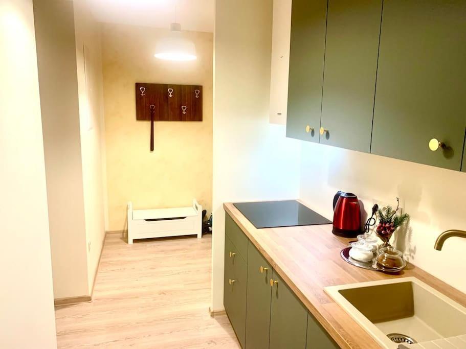 Brand New, Design Apartment Jojo, Oldtown, Balcony 브라티슬라바 외부 사진